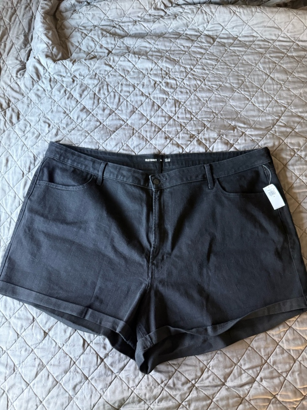 Old Navy Black Women’s Stretch High-Rise Denim Shorts